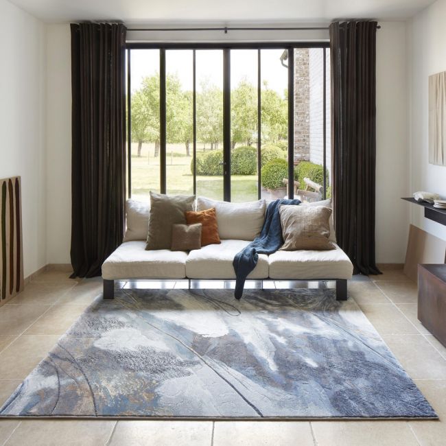 What To Remember When Choosing Rugs Online?